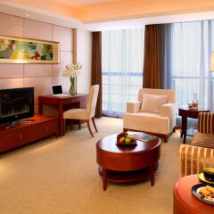 Howard Johnson All Suites Hotel комната для гостей фото 2