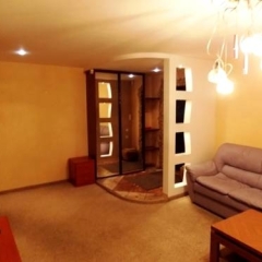 Гостиница Apartamenty Uyutniy Dom Komsomolskiy в Красноярске отзывы, цены и фото номеров - забронировать гостиницу Apartamenty Uyutniy Dom Komsomolskiy онлайн Красноярск спа