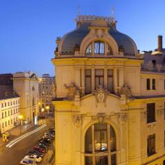 Hotel Kings Court