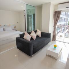 Отель R-Con Sea Terrace Таиланд, Паттайя - отзывы, цены и фото номеров - забронировать отель R-Con Sea Terrace онлайн комната для гостей фото 9