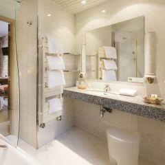 Odéon Hotel ванная