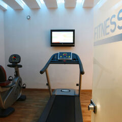 JM Suites Hotel фитнесс-зал фото 2