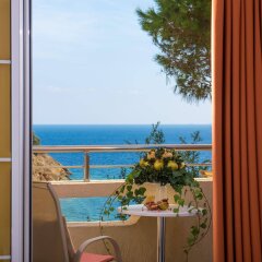 Blue Bay Resort Hotel in Malevizi, Greece from 99$, photos, reviews - zenhotels.com balcony