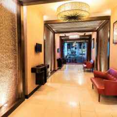Отель Bally Suite Silom Бангкок интерьер отеля