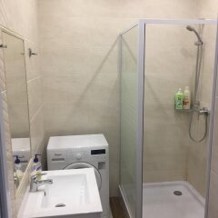 Гостиница Apartamenti Proletraskaya 75 в Калининграде отзывы, цены и фото номеров - забронировать гостиницу Apartamenti Proletraskaya 75 онлайн Калининград ванная фото 2