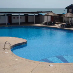 Отель Elmina Beach Resort бассейн фото 3