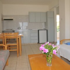 DebbieXenia Hotel Apartments в номере