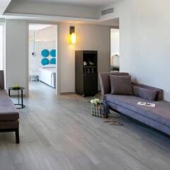 Отель Vangelis Hotel & Suites Кипр, Протарас - 4 отзыва об отеле, цены и фото номеров - забронировать отель Vangelis Hotel & Suites онлайн комната для гостей