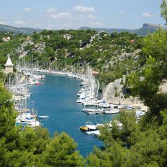 Отель Golden Tulip Villa Massalia пляж