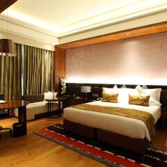 Отель Crowne Plaza New Delhi Rohini комната для гостей