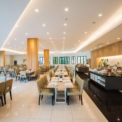 J Inspired Hotel Pattaya Паттайя питание