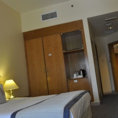 Lavender Hotel сейф в номере