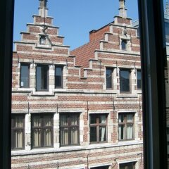 Отель B&B Elimil Антверпен комната для гостей фото 2
