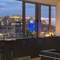 Отель Troulanda Acropolis Suites гостиничный бар