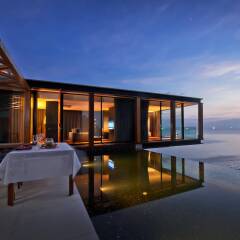 Отель The Naka Phuket бассейн