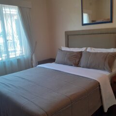 Beautiful 2-bedroomed Guest Cottage in Harare in Harare, Zimbabwe from 122$, photos, reviews - zenhotels.com guestroom photo 3