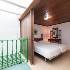 Отель Apartamentos Mirador De La Catedral Лас-Пальмас-де-Гран-Канария балкон
