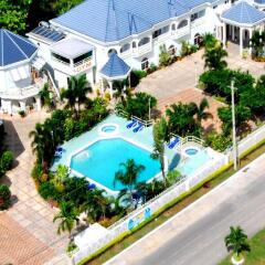 Отель Holiday Haven балкон