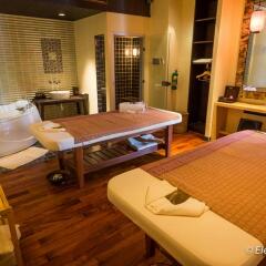 Отель Sareeraya Villas & Suites спа