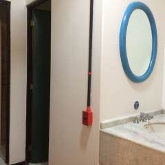 Hostel Mundo Joven Catedral Мехико ванная фото 2