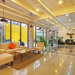 Отель D Varee Xpress Pula Silom Таиланд, Бангкок - отзывы, цены и фото номеров - забронировать отель D Varee Xpress Pula Silom онлайн интерьер отеля фото 2