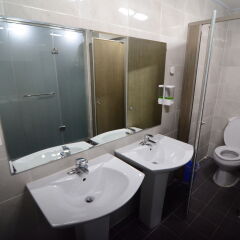 Kimchee Downtown Guesthouse - Hostel ванная