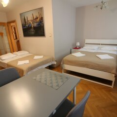Отель Apartamenty Varsovie Śródmieście - Aleje Jerozolimskie Польша, Варшава - отзывы, цены и фото номеров - забронировать отель Apartamenty Varsovie Śródmieście - Aleje Jerozolimskie онлайн комната для гостей фото 4