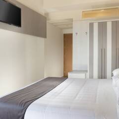 Hotel Ascot & Spa сейф в номере
