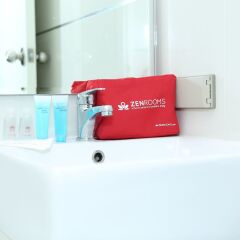 Отель Zen Rooms Sukhumvit Soi 22 Бангкок ванная фото 2