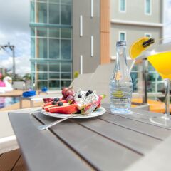 Отель The Elysium Residence Таиланд, Бухта Чалонг - отзывы, цены и фото номеров - забронировать отель The Elysium Residence онлайн питание