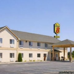 Super 8 by Wyndham Huntington in Huntington, United States of America from 72$, photos, reviews - zenhotels.com photo 2