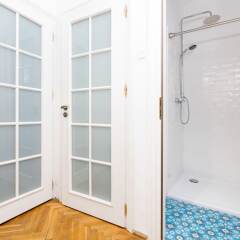 Апартаменты Royal Route Apartment for 10 people Варшава ванная