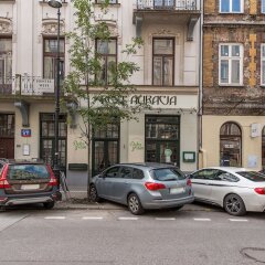 Отель Accommodo Apartament Emilii Plater Польша, Варшава - отзывы, цены и фото номеров - забронировать отель Accommodo Apartament Emilii Plater онлайн парковка