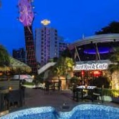 Отель Central Pattaya Residence - The BASE Condo Pattaya Паттайя гостиничный бар