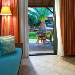Blue Dolphin Hotel удобства в номере