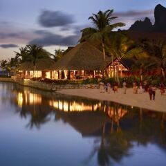 Отель Four Seasons Resort Bora Bora фото 3