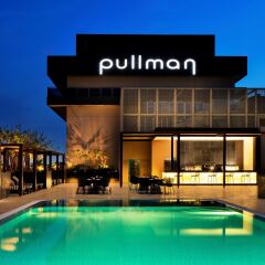 Отель Pullman Dubai Creek City Centre Residences с домашними животными