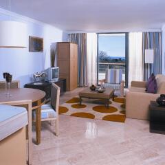 Отель Pestana Alvor Park Hotel Apartamento Португалия, Портимао - отзывы, цены и фото номеров - забронировать отель Pestana Alvor Park Hotel Apartamento онлайн комната для гостей фото 5