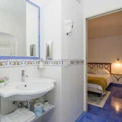 Отель Boccaccio B&B Равелло ванная фото 2