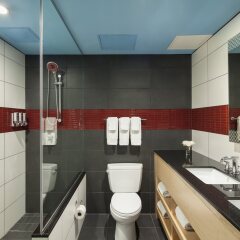 Отель TRYP By Wyndham Times Square South ванная фото 2