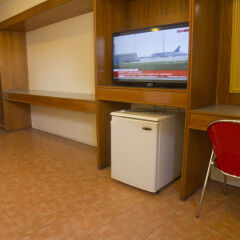 Отель Nichols Airport Hotel Филиппины, Паранак - отзывы, цены и фото номеров - забронировать отель Nichols Airport Hotel онлайн удобства в номере