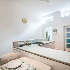 Отель Exquisite Hampstead Home near Regents Park спа