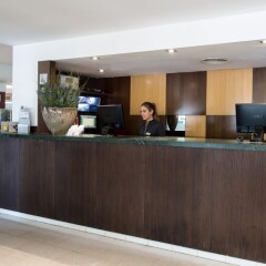 Hotel Catalonia Atenas интерьер отеля