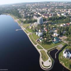 Гостиница Онежский Замок в Петрозаводске - забронировать гостиницу Онежский Замок, цены и фото номеров Петрозаводск спортивное сооружение