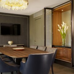 Отель The Alexander, A Luxury Collection Hotel, Yerevan Армения, Ереван - отзывы, цены и фото номеров - забронировать отель The Alexander, A Luxury Collection Hotel, Yerevan онлайн комната для гостей фото 4