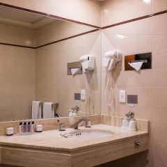 Отель Marlowe Centro Histórico Мексика, Мехико - 1 отзыв об отеле, цены и фото номеров - забронировать отель Marlowe Centro Histórico онлайн ванная