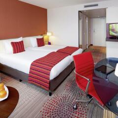 Movenpick Hotel Amsterdam City Centre Амстердам в номере фото 2