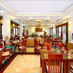 Nam Ngai Hotel Хойан питание фото 2