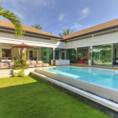 Отель Baannaraya Exclusive Pool Villa Residence бассейн