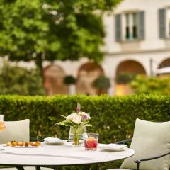 Four Seasons Hotel Milano фото 12